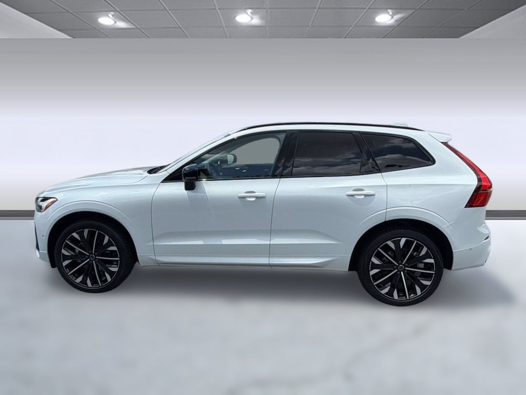 New 2026 Volvo XC60 B5 Ultra SUV