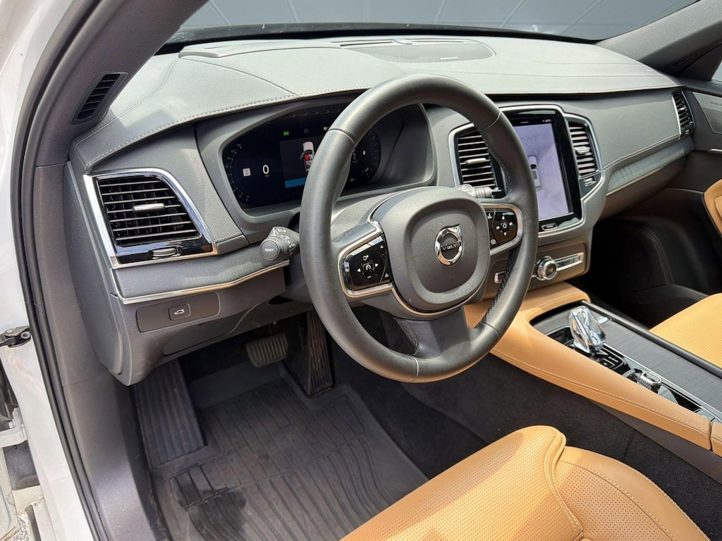 Certified 2024 Volvo XC90 B6 Ultimate 7 Passenger SUV