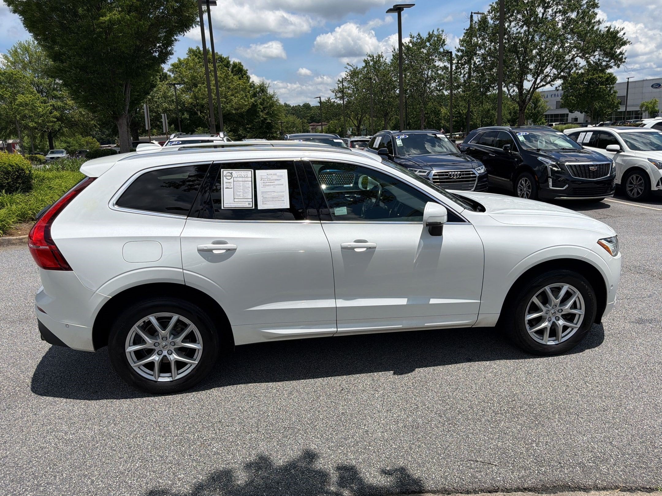 XC60 T5 Momentum SUV