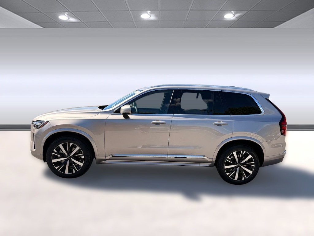 New 2026 Volvo XC90 B5 Core 7 Passenger SUV