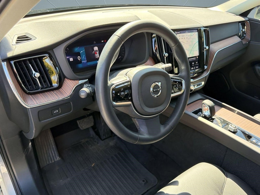 Certified 2024 Volvo XC60 B5 Plus SUV