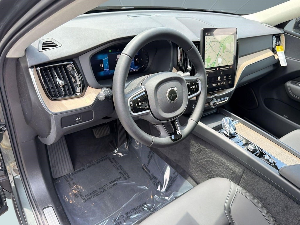 New 2026 Volvo XC60 B5 Plus SUV