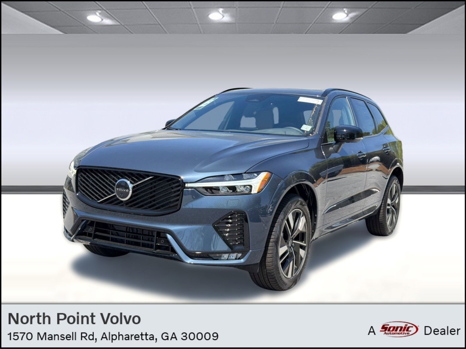 2026 Volvo XC60 B5 Plus Dark AWD's photo