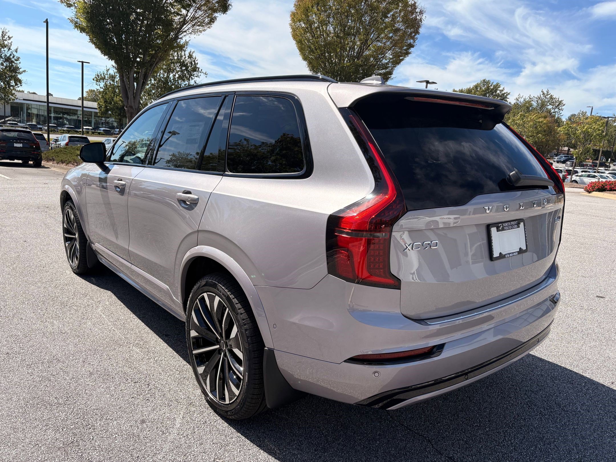 2026 Volvo XC90 AWD photo 3