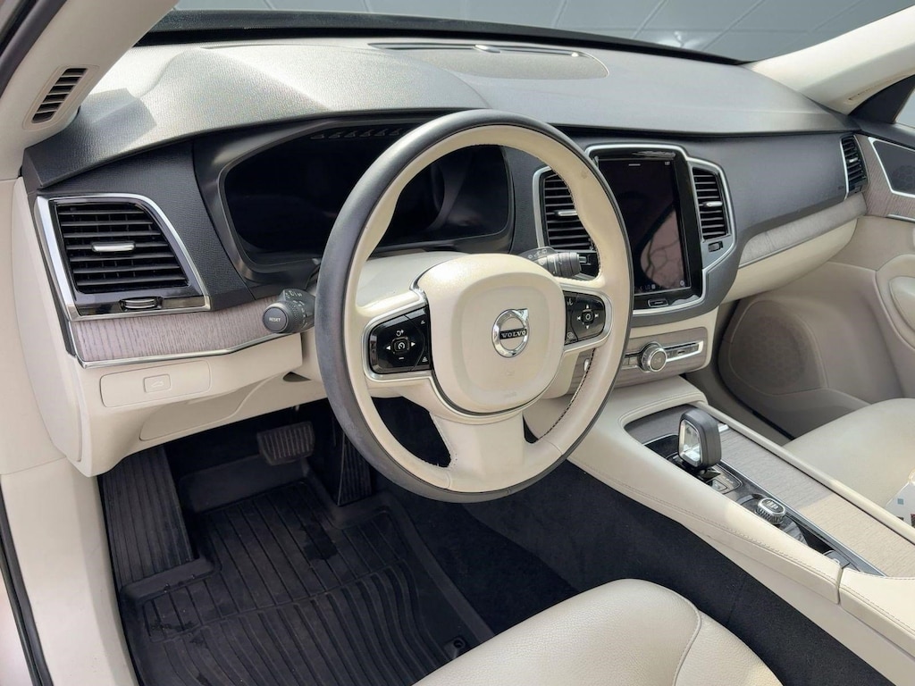 Certified 2023 Volvo XC90 B6 Plus 7 Passenger SUV