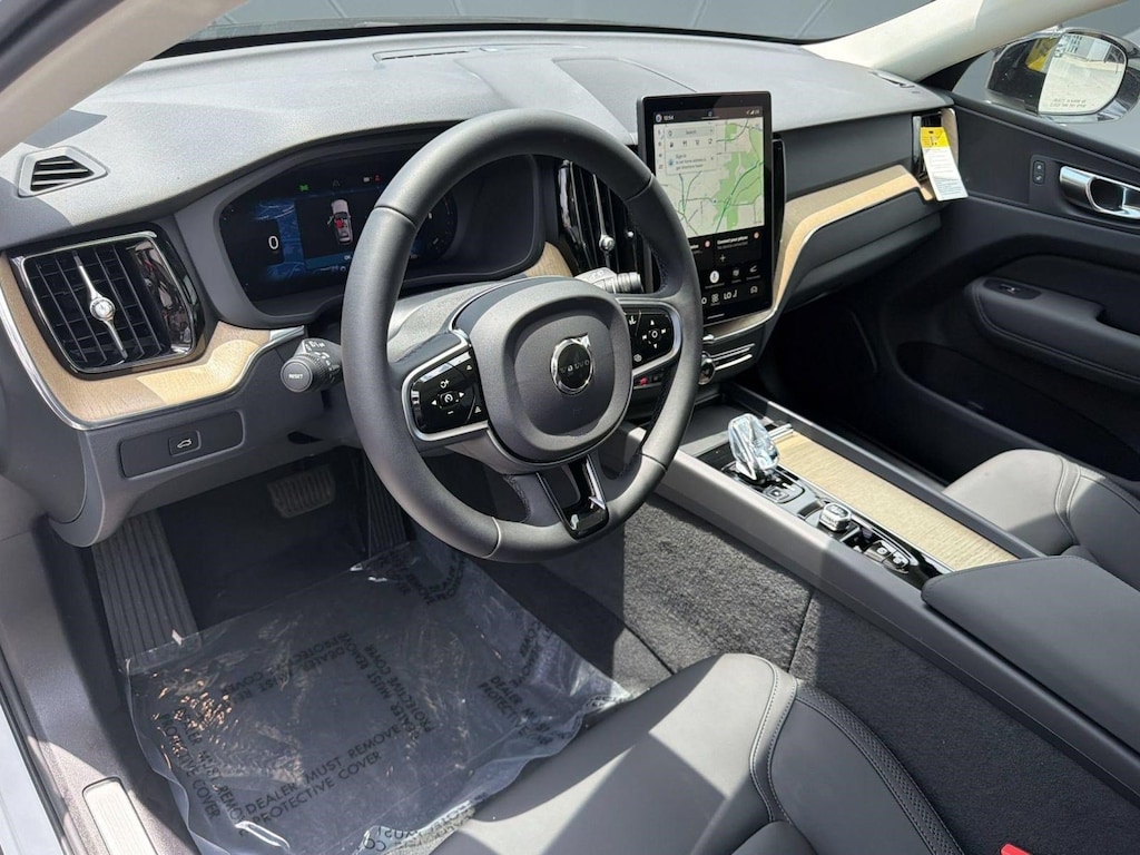 New 2026 Volvo XC60 B5 Plus SUV