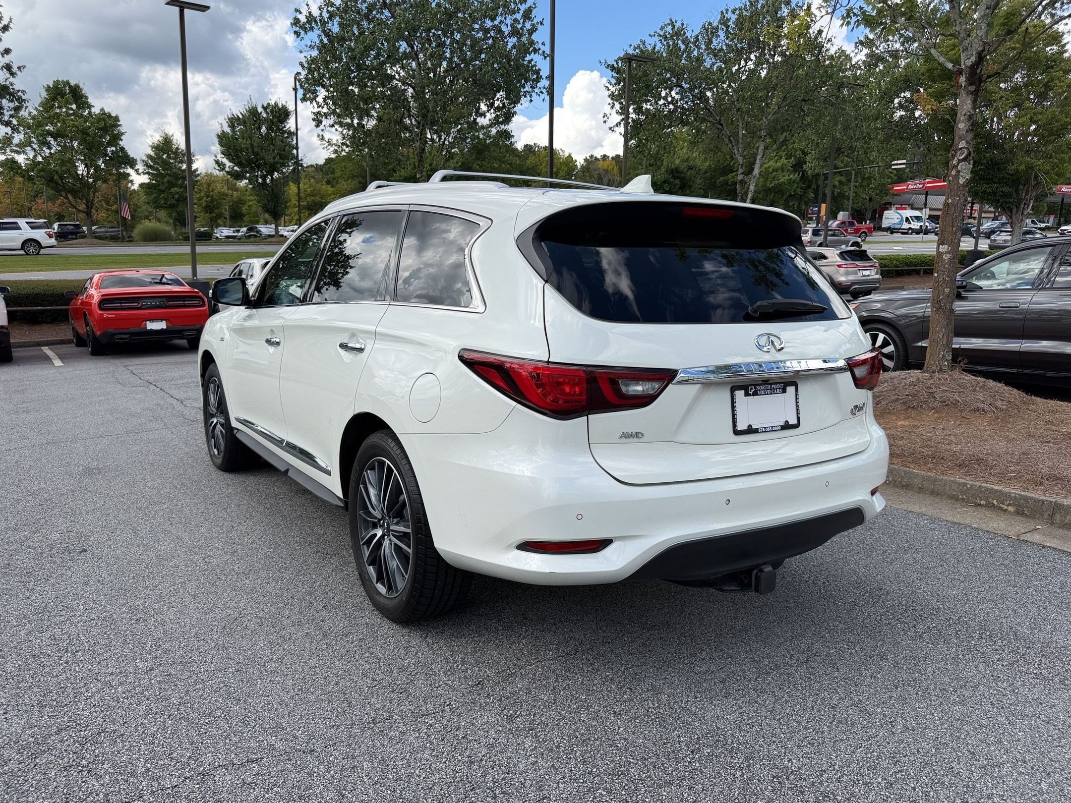 2019 INFINITI QX60 LUXE SUV