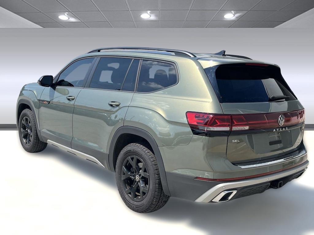 Used 2024 Volkswagen Atlas 2.0T Peak Edition SEL 2.0T Peak Edition SEL 4MOTION
