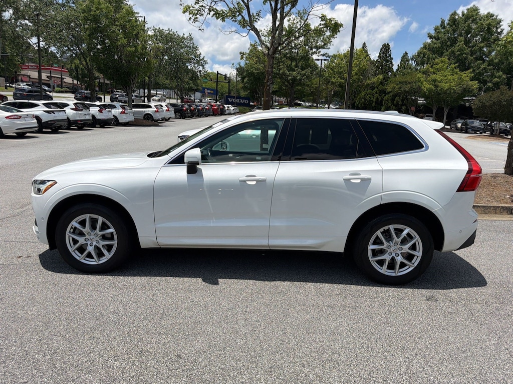 Used 2018 Volvo XC60 T5 Momentum SUV