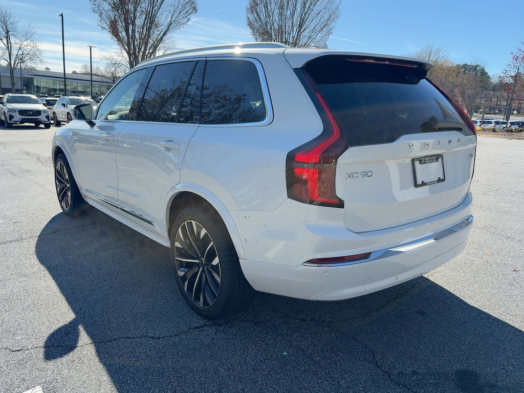 New 2026 Volvo XC90 plug-in hybrid T8 Plus 7-Seater SUV