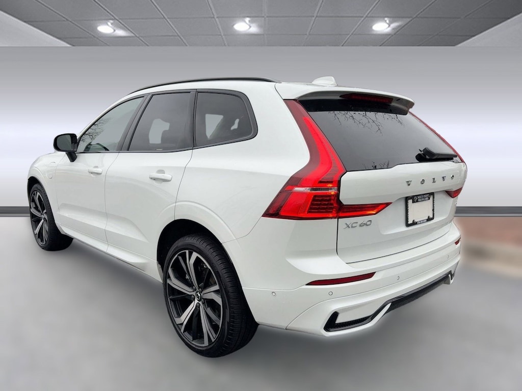 Certified 2025 Volvo XC60 Plug-In Hybrid T8 Ultra T8 AWD Ultra
