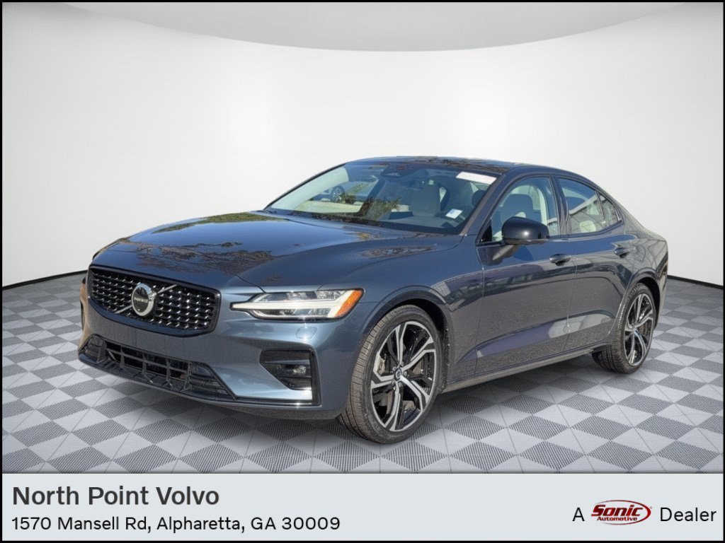 2024 Volvo S60 Plus Dark Theme Sedan