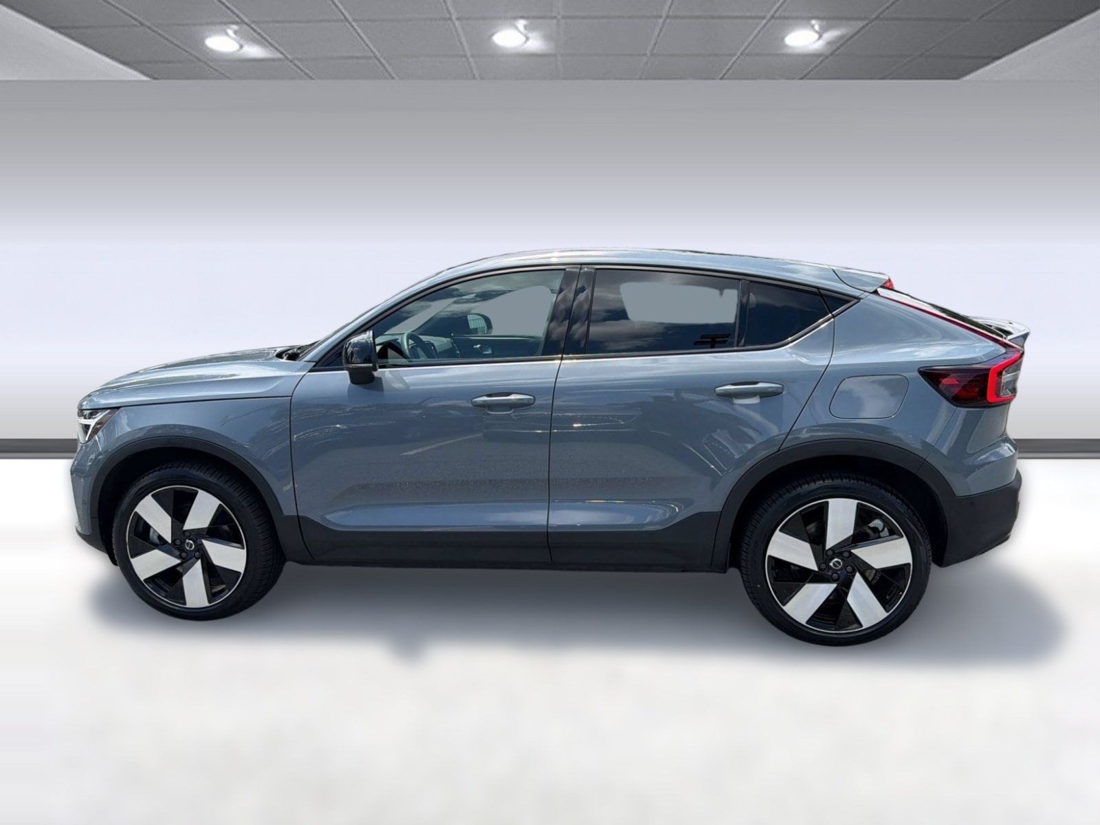 C40 Recharge Pure Electric Ultimate SUV