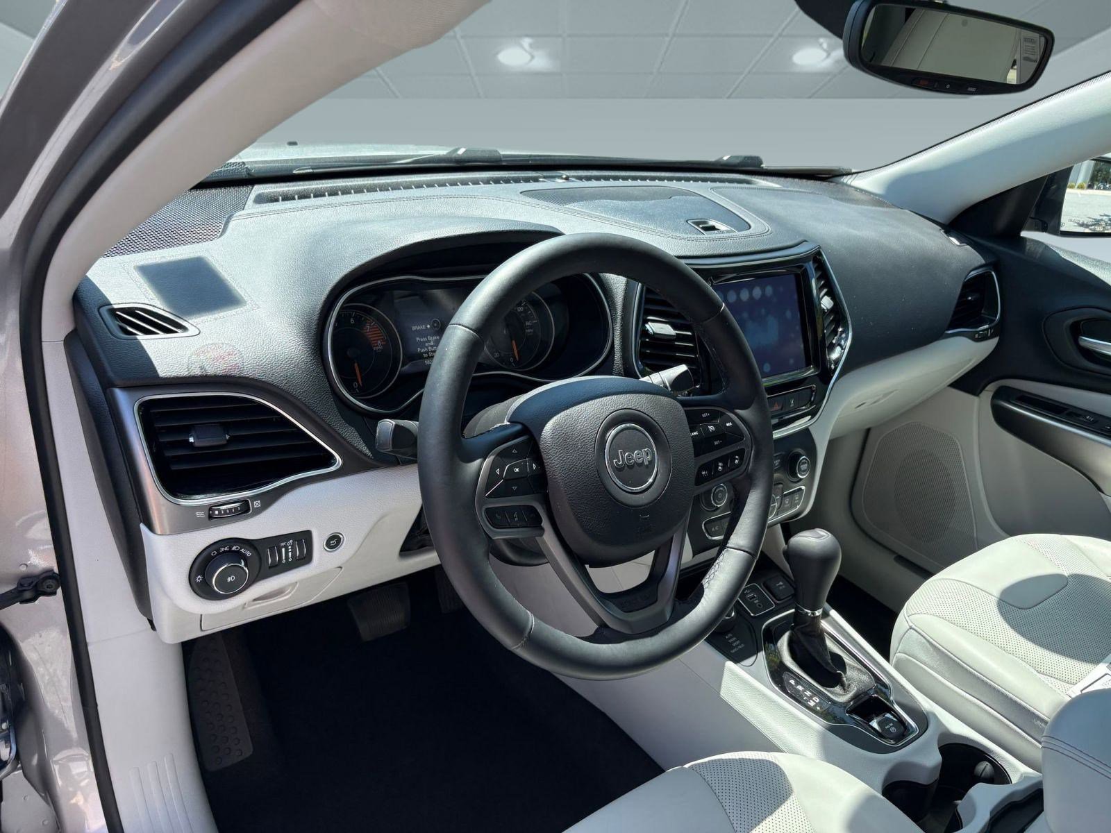 2019 Jeep Cherokee Limited photo 4