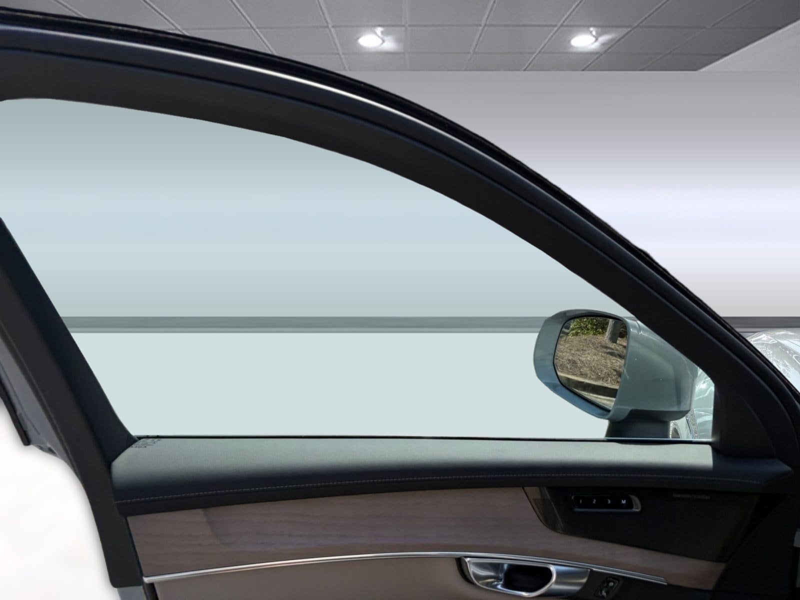 2026 Volvo XC90 Plus - Photo 21