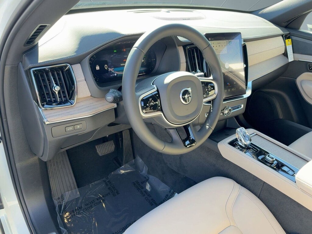 New 2026 Volvo XC90 plug-in hybrid T8 Plus 7-Seater SUV