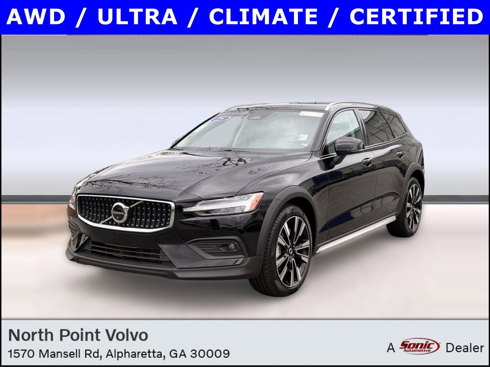 2025 Volvo V60 Cross Country Base's photo