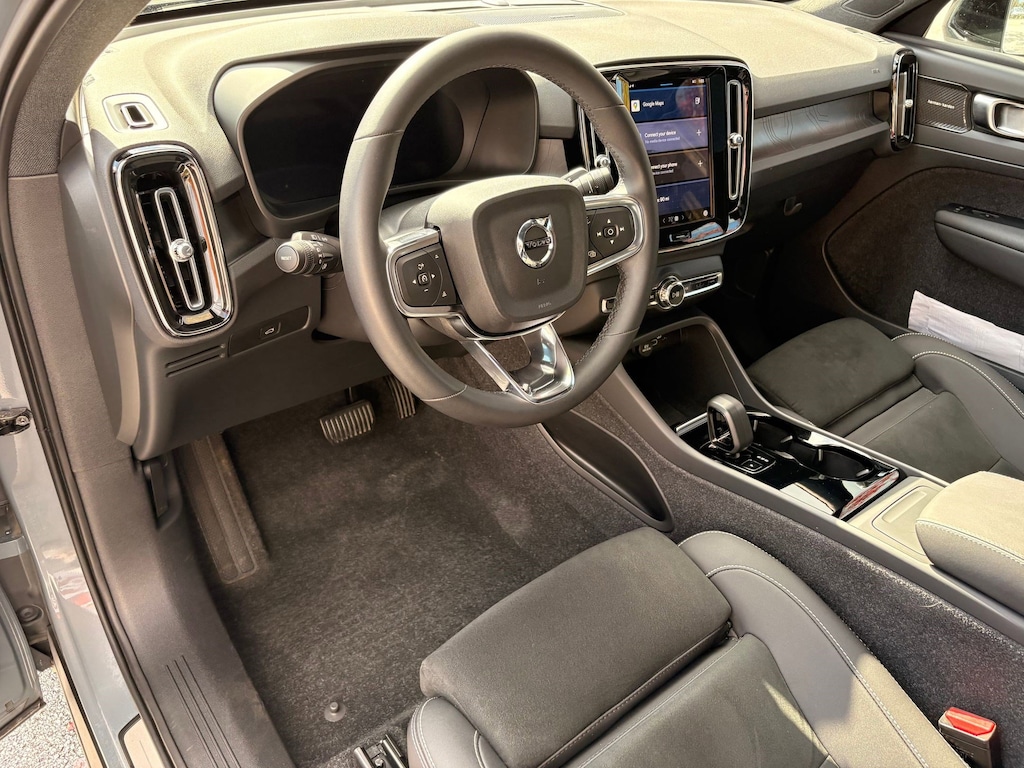 Certified 2023 Volvo C40 Recharge Pure Electric Ultimate Twin eAWD Ultimate