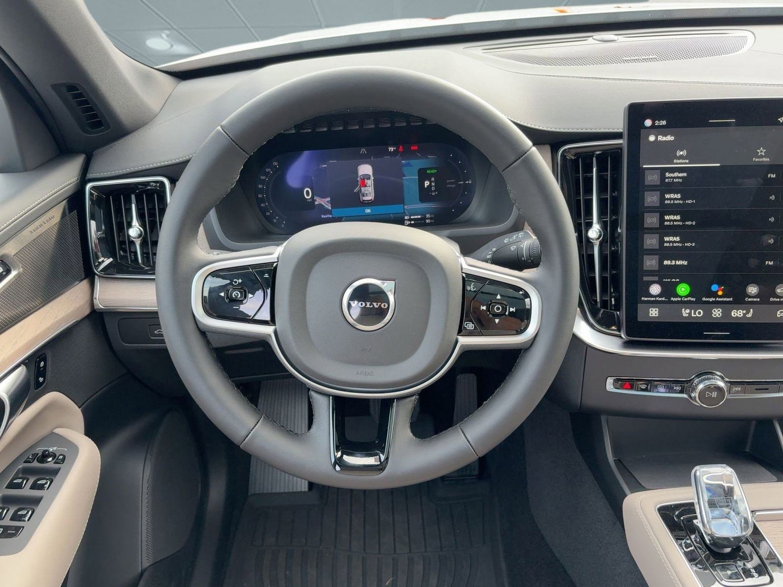 2026 Volvo XC90 Plus - Photo 26