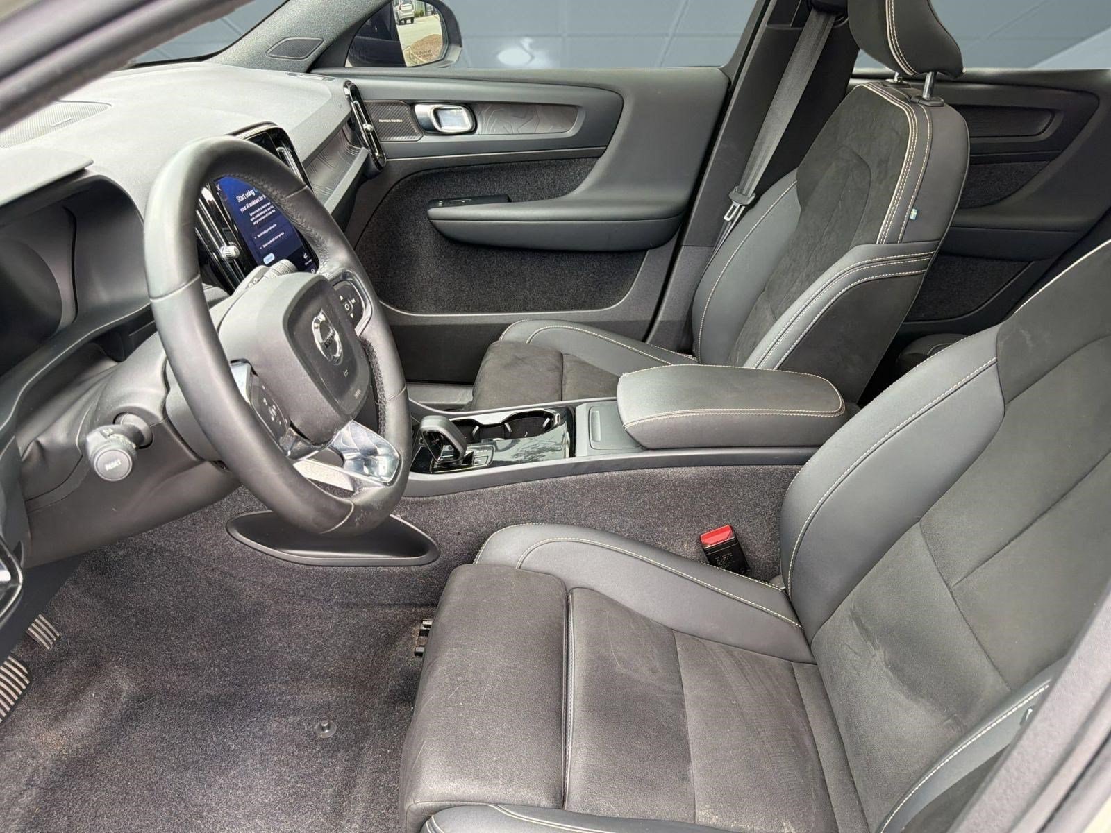 C40 Recharge Pure Electric Ultimate SUV