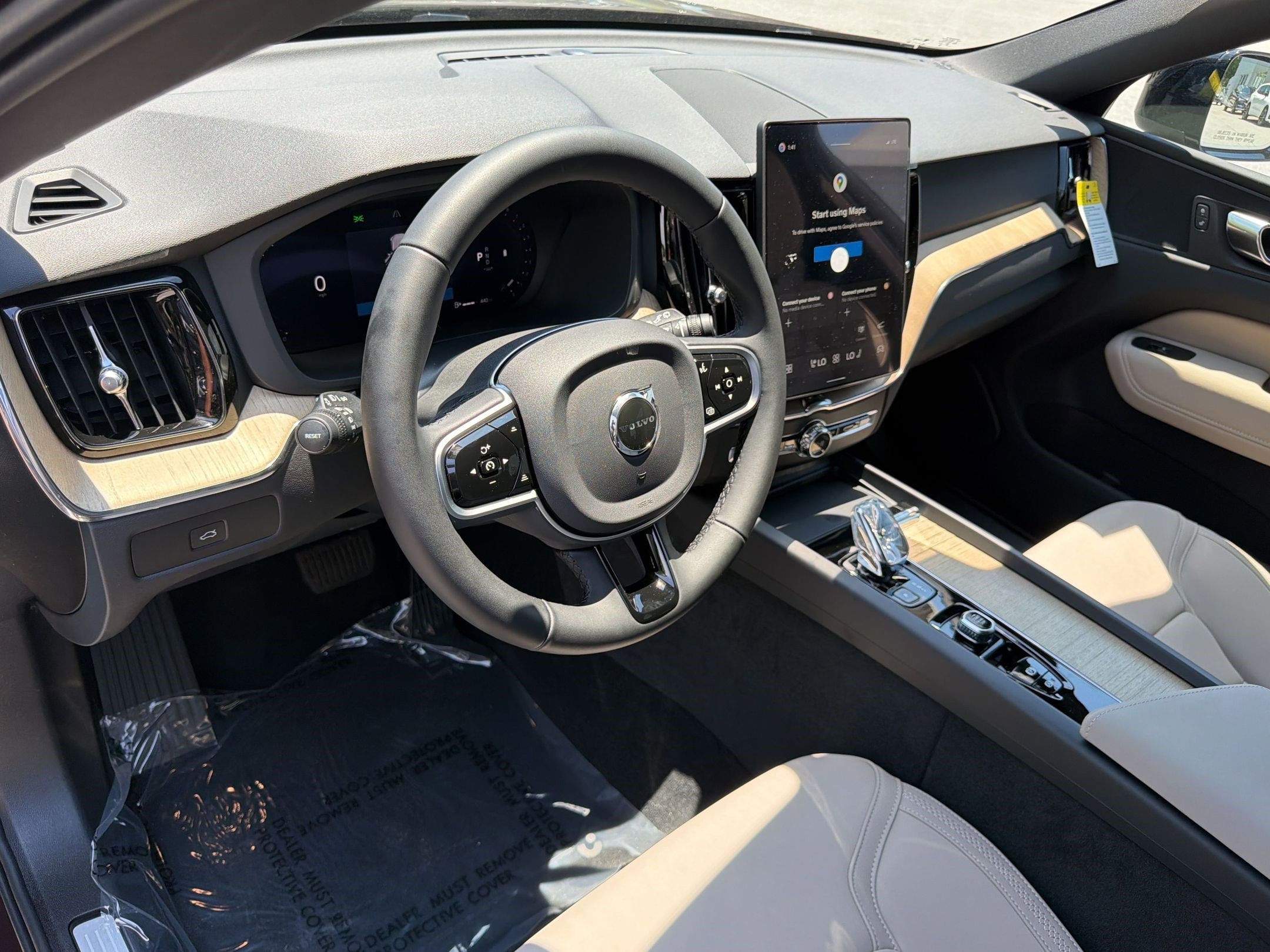 XC60 B5 Plus SUV