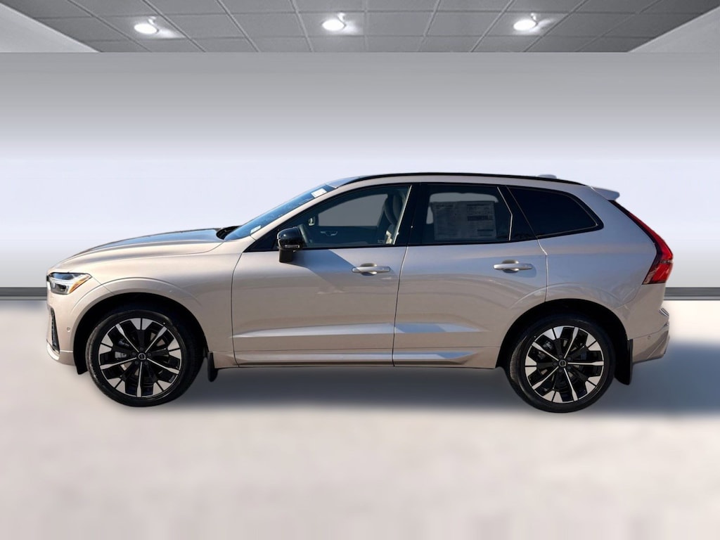 New 2026 Volvo XC60 B5 Plus SUV