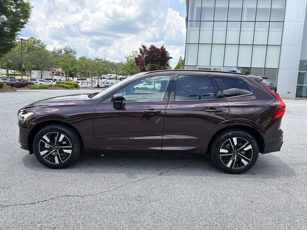 New 2026 Volvo XC60 B5 Plus SUV