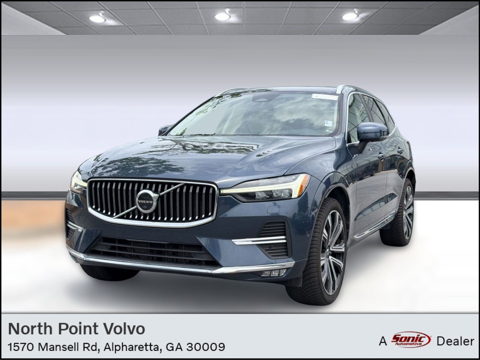 2023 Volvo XC60 B5 Ultimate Bright Theme FWD's photo
