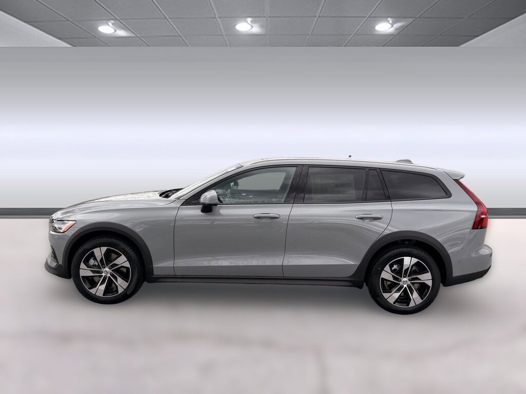 New 2026 Volvo V60 Cross Country B5 Plus Wagon