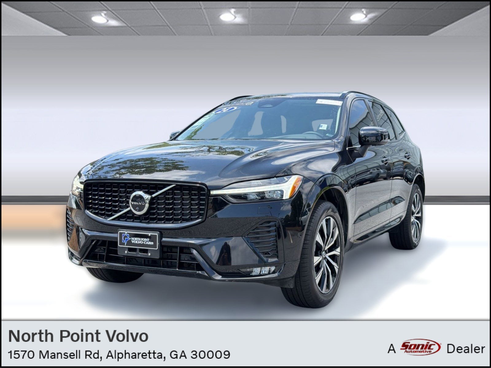 2024 Volvo XC60 B5 Plus Dark Theme AWD's photo
