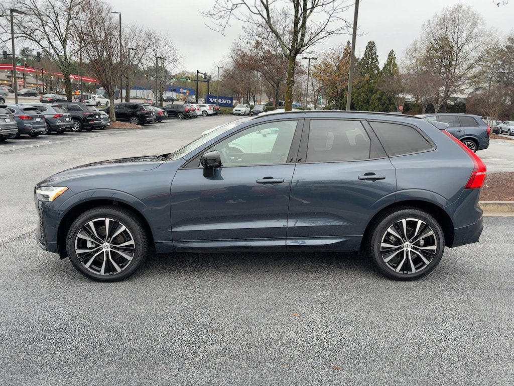 Certified 2025 Volvo XC60 Plus B5 AWD Plus