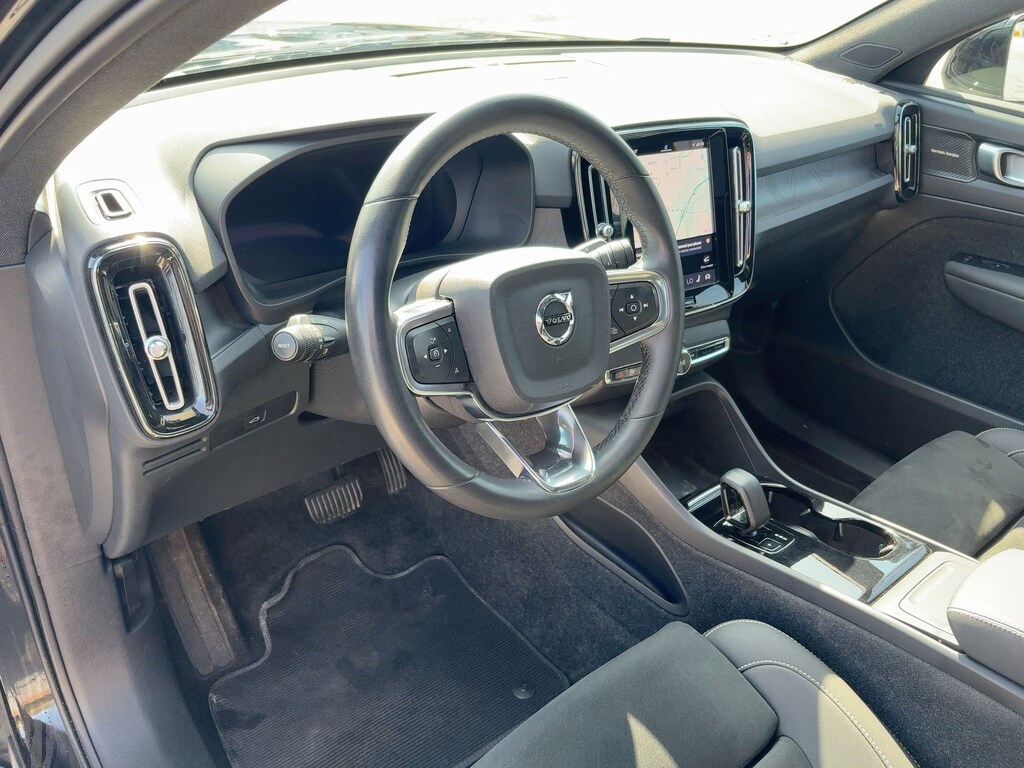 Used 2023 Volvo C40 Recharge Pure Electric Ultimate Twin eAWD Ultimate