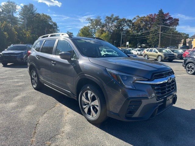 2025 Subaru Ascent Premium's photo