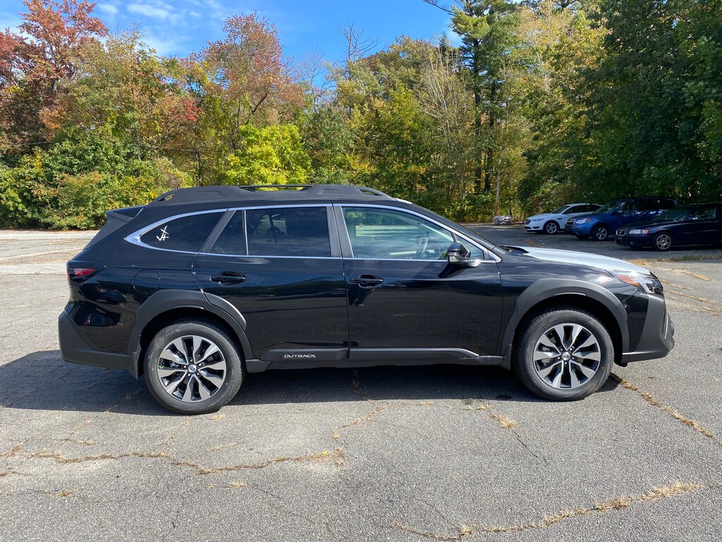 2024 Subaru Outback Limited XT near Boston, MA VIN 4S4BTGND3R3158490