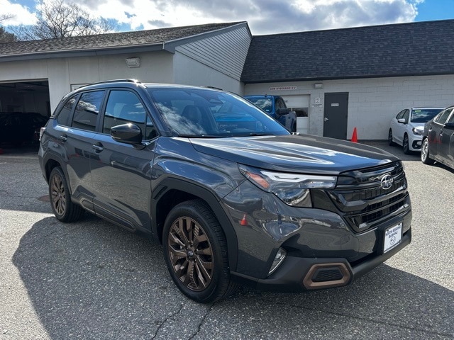 2025 Subaru Forester Sport's photo