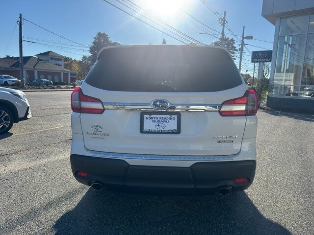2022 Subaru Ascent Touring photo 4