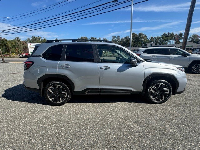 2025 Subaru Forester Limited photo 2