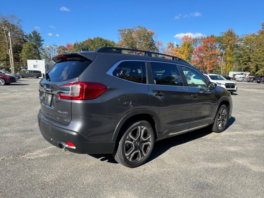 New 2025 Subaru Ascent Limited 7-Passenger SUV