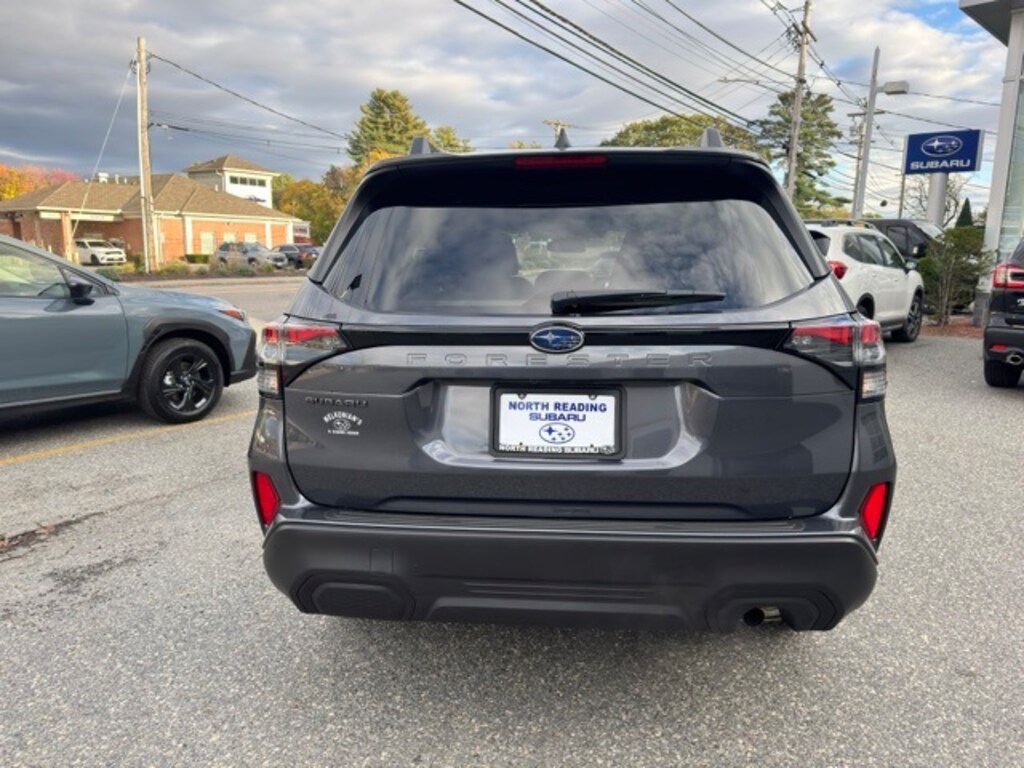 Used 2025 Subaru Forester Premium SUV
