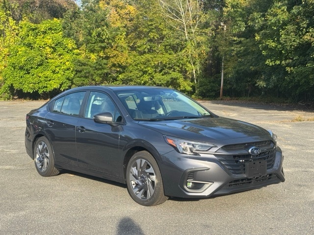 2025 Subaru Legacy Limited's photo