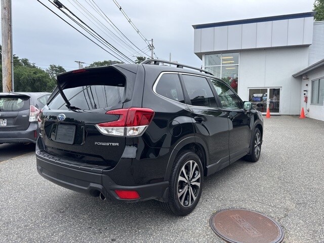 2024 Subaru Forester Limited photo 3