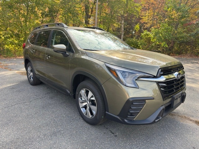 2025 Subaru Ascent Premium's photo