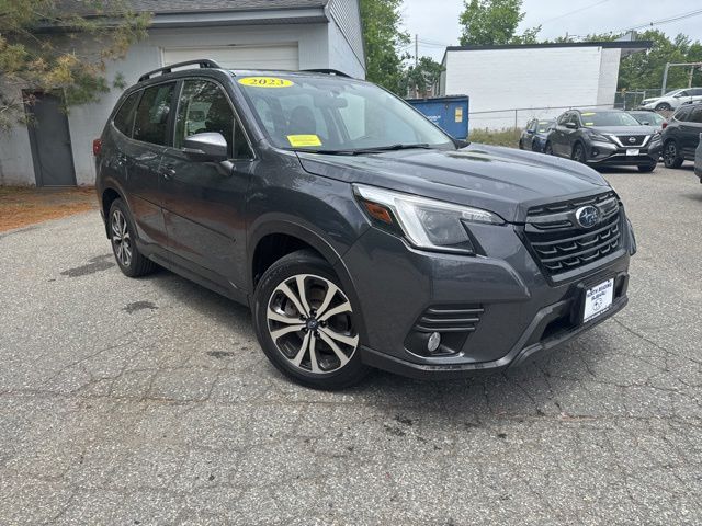 2023 Subaru Forester Limited's photo