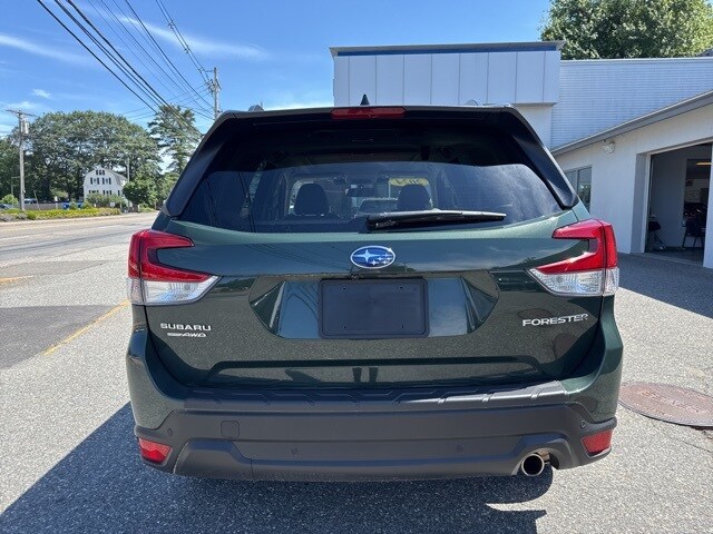 2024 Subaru Forester Limited photo 4