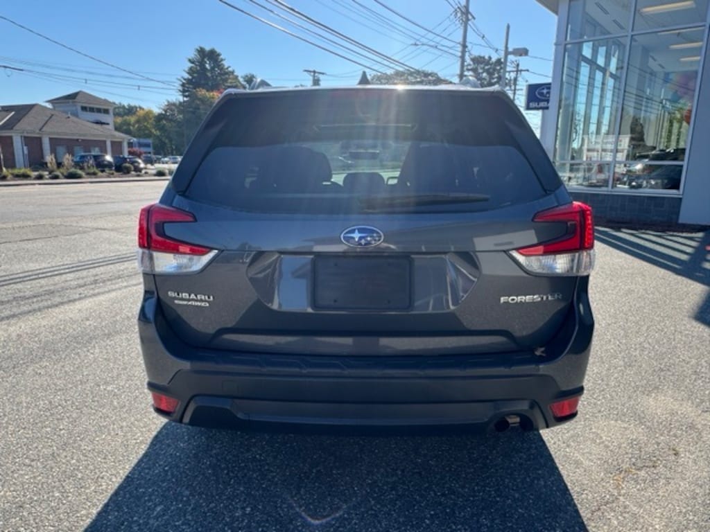 Used 2021 Subaru Forester Premium SUV