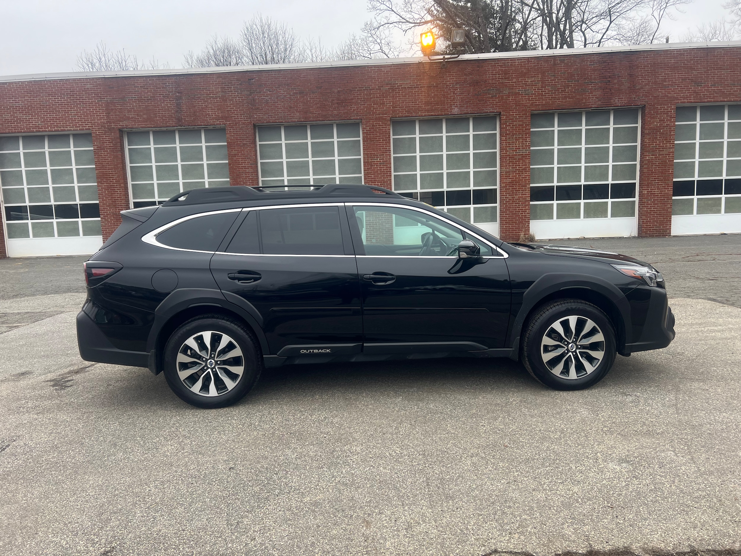 Used 2023 Subaru Outback Limited with VIN 4S4BTANC8P3148717 for sale in North Reading, MA