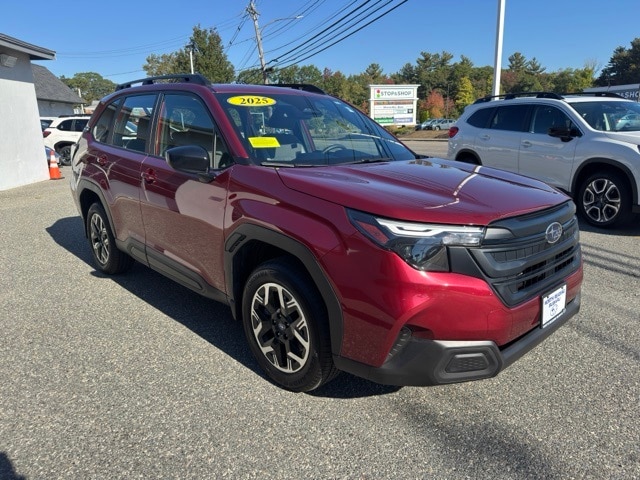 2025 Subaru Forester Base's photo