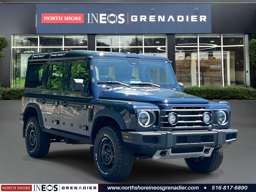 2026 INEOS Grenadier Black Edition's photo