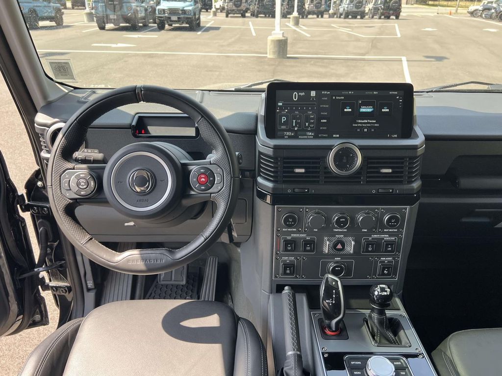 2025 INEOS Grenadier Fieldmaster Edition - Photo 12