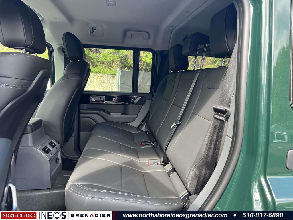 2025 INEOS Grenadier Fieldmaster Edition - Photo 13